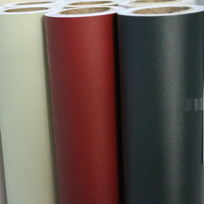 1220mm Papel de pared de PVC autoadhesivo de color plano para el fondo de la sala de estar