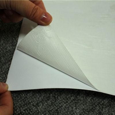 Papel de pared removible autoadhesible resistente a la llama para el hogar Papel de pared de PVC OEM/ODM