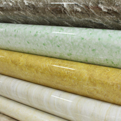 Película de PVC de mármol elegante para aplicaciones de pared versátiles 400m / rollo
